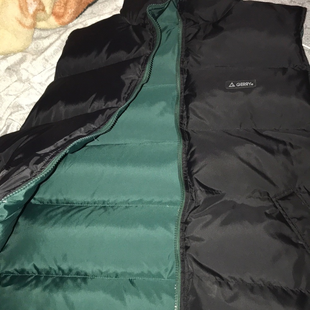 Reversible Vest - Picture 4 of 5